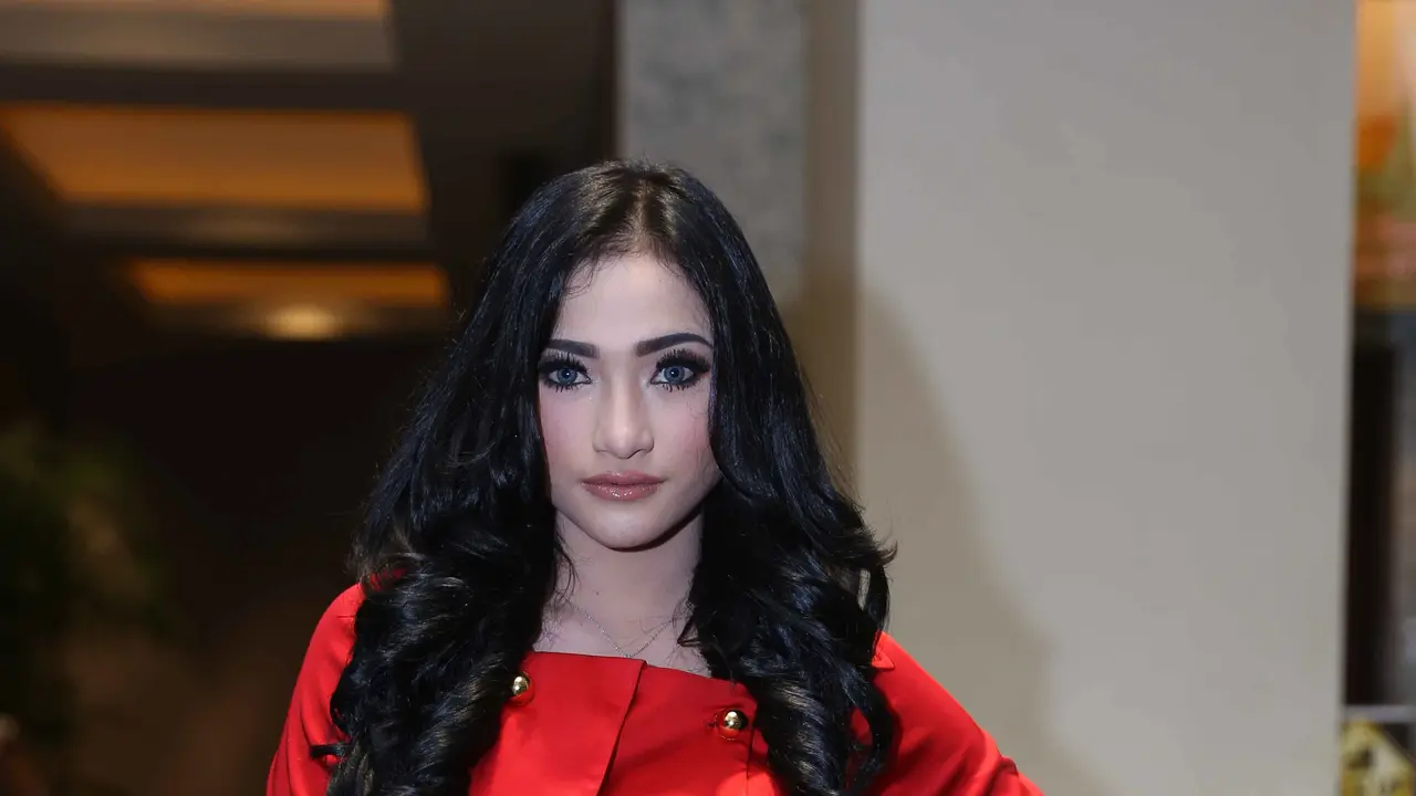 [Bintang] Amel Alvi