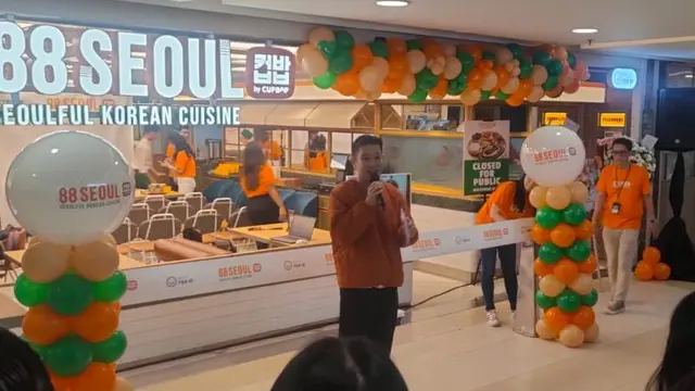 Terinspirasi Drama Reply 1988, 88Seoul Sajikan Masakan Rumahan Korea yang Sesuai dengan Lidah Orang Indonesia.  (Liputan6.com/Henry)