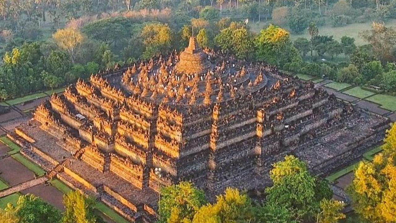 Kemegahan Candi Borobudur