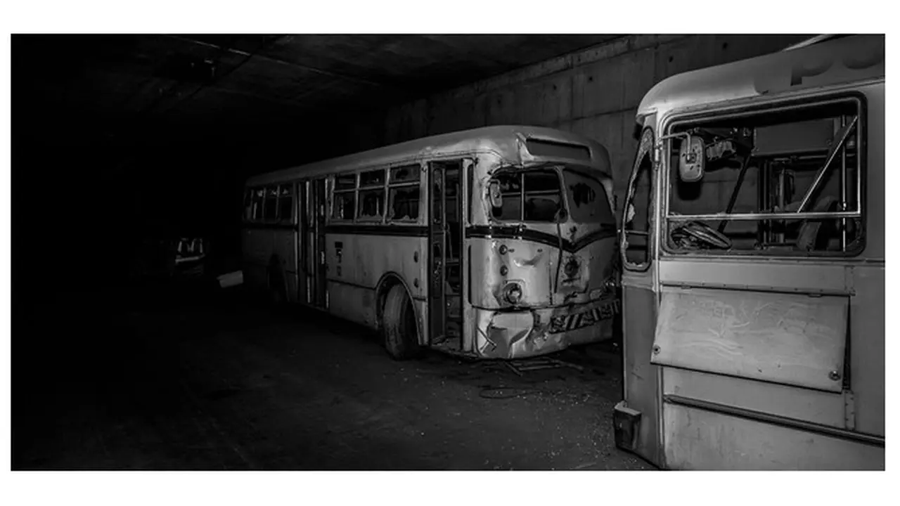 Misteri Penampakan Nenek Tua Dalam Bus Pariwisata
