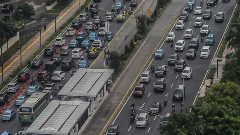 Ganjil genap Jakarta berlaku setiap hari, kecuali akhir pekan Sabtu, Minggu, dan libur nasional tanggal merah.