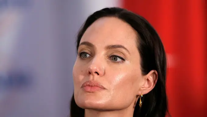 Angelina Jolie
