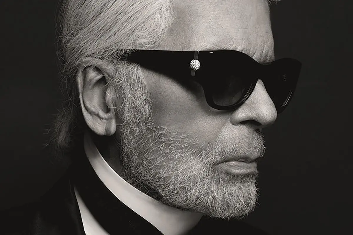 Creative Director Chanel Karl Lagerfeld meninggal