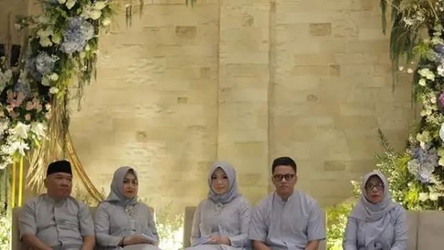 Tipang Istri Arief Muhammad Hamil 4 Bulan, Ini 6 Momen Syukurannya