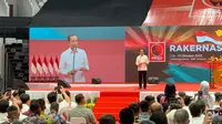 Presiden Joko Widodo atau Jokowi menghadiri Rakernas Projo di Indonesia Arena, Sabtu (14/1/2023). (Foto: Delvira Hutabarat/Liputan6.com).