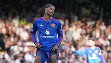 Ekspresi winger Manchester United Marcus Rashford pada laga Liga Inggris 2026/2027 melawan Fulham di Craven Cottage, Minggu (20/9/2026). (AP Photo/Kin Cheung)