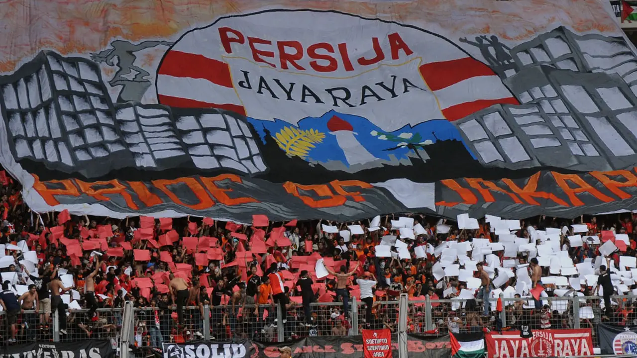 Jakmania Padati Gelora Bung Karno
