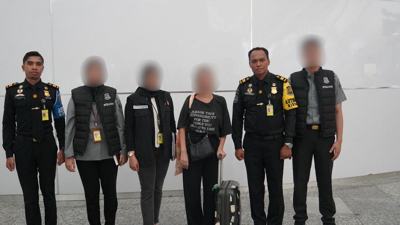 Perempuan Asal Prancis Kerja Ilegal di Kelab Malam Bali, Pengasilan Rp20 Juta per Bulan