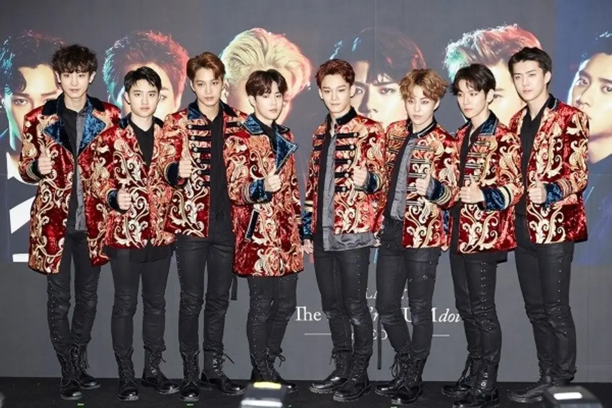 EXO