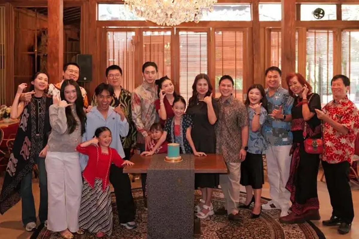 5 Potret Pesta Ultah ke-36 Sarwendah, Kehadiran Giorgio Antonio Curi Perhatian