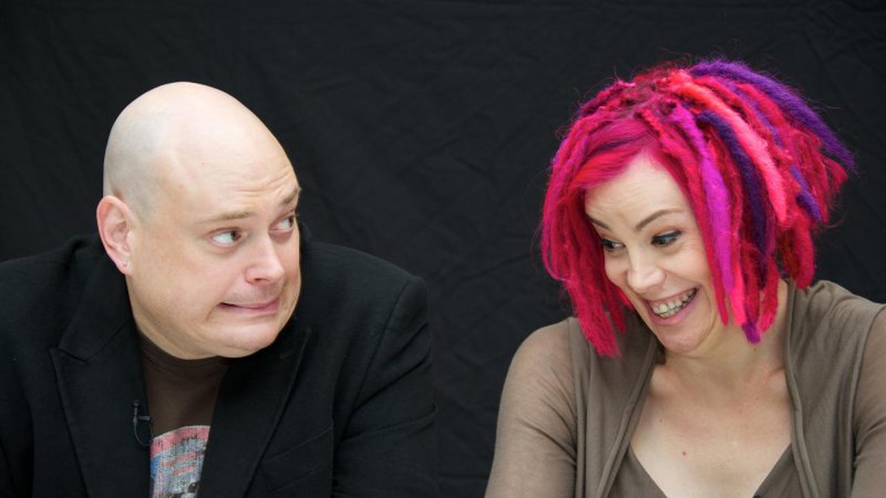 Duet Sutradara The Matrix Kini Jadi Transgender Bersaudara