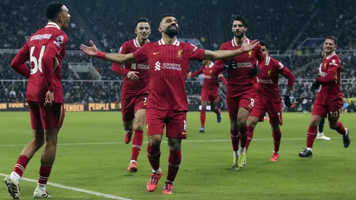Arne Slot Ingin Mo Salah Bertahan di Liverpool: Setiap Kali Kami Membutuhkannya, Ia Bikin Gol