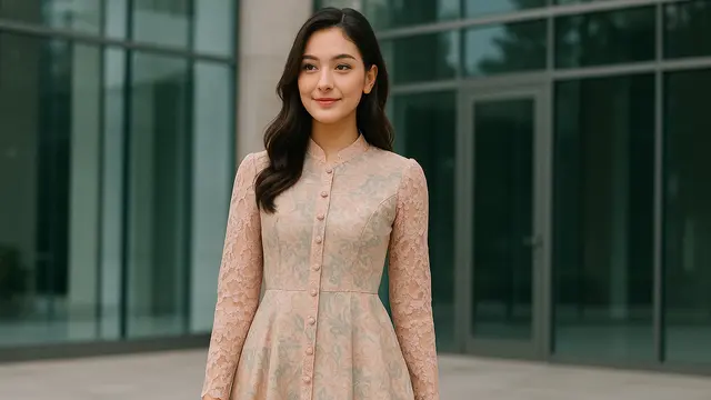 Model Dress Batik Kombinasi Brokat Lengan Panjang