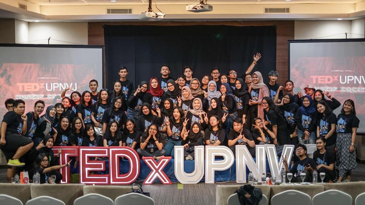 TEDxUPNVJ
