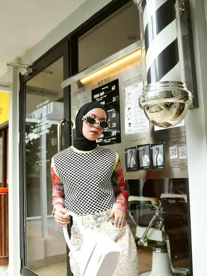 11 Ide Aksesori Hijab ala Hijabers yang Bikin Look Makin Kece