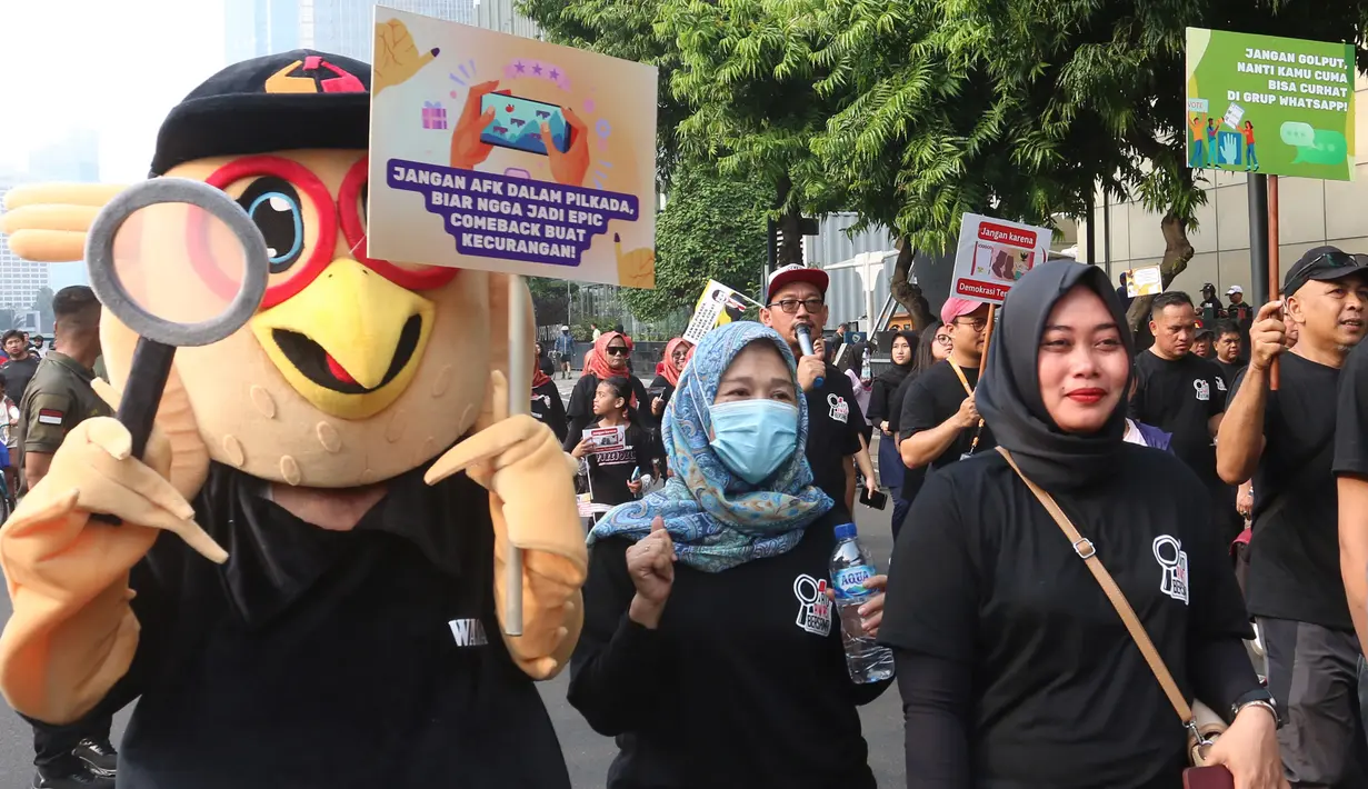 Sosialisasi ini mengajak masyarakat untuk ikut menyukseskan pelaksanaan Pilkada Serentak 2024. (merdeka.com/Arie Basuki)