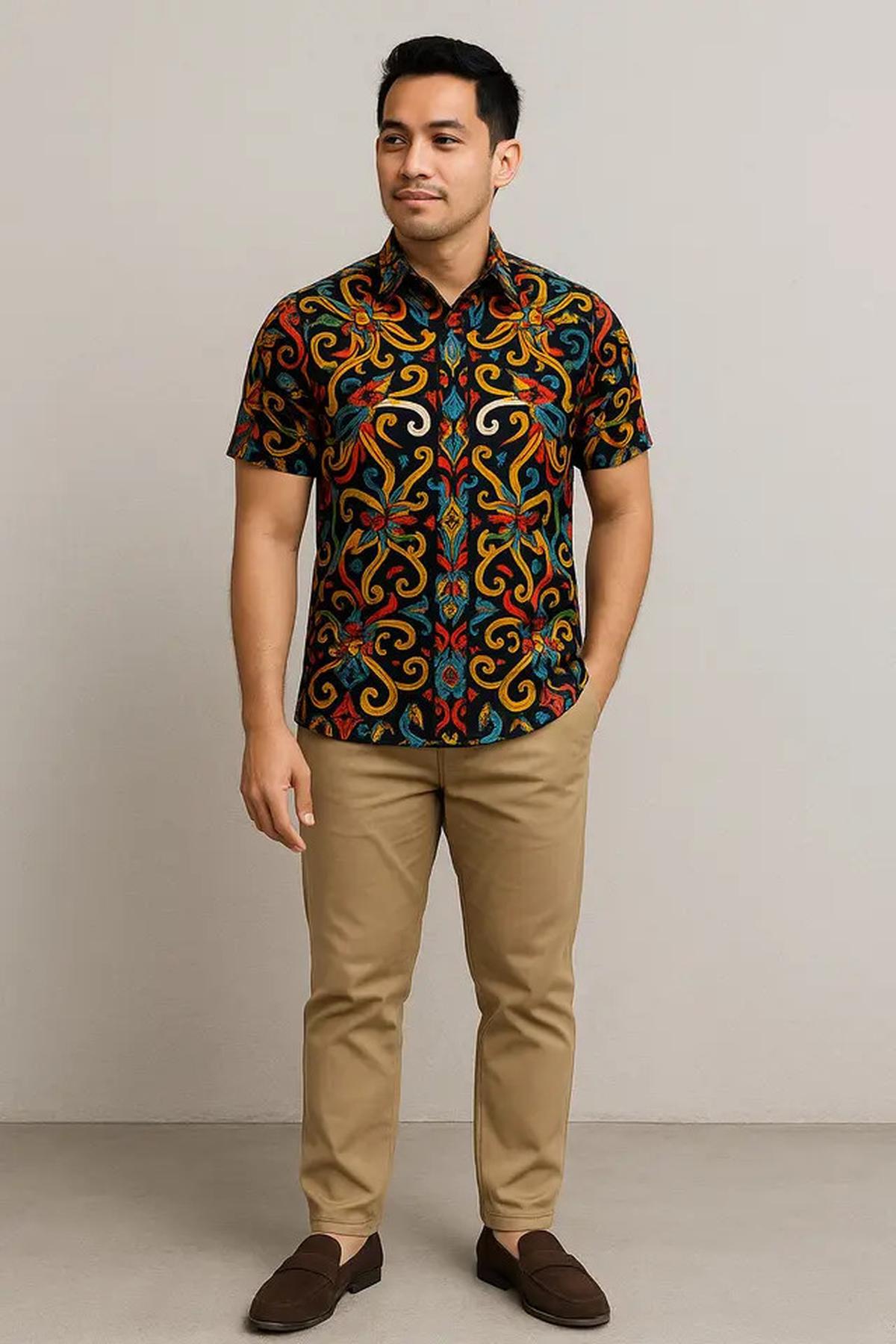 7 Model Batik Slimfit Pria Lengan Pendek Terbaru 2025, Cocok untuk ke Kantor hingga Acara Resmi