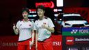 Poin imbang kembali terjadi pada kedudukan 19-19. Lagi-lagi ketenangan dan fokus Liu Sheng Shu/Zhang Shu Xian lebih baik dibandingkan pasangan Jepang. Liu Sheng Shu/Zhang Shu Xian pun mampu merebut game kedua dengan 21-19 dan memastikan menjadi juara Indonesia Masters 2023. (Bola.com/M Iqbal Ichsan)