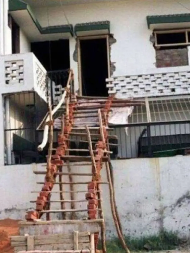 6 Desain Rumah Salah Pasang Tangga Ini Bikin Sakit Mata