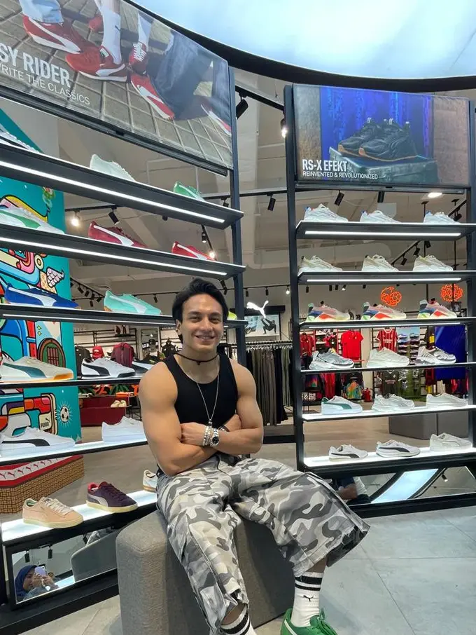 Fashionista Sejati! Jefri Nichol Ungkap Punya 70 Koleksi Sepatu