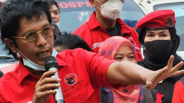 Anggota DPR Fraksi PDIP Adian Napitupulu