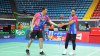 Ganda putra Indonesia, Mohammad Ahsan/Hendra Setiawan, saat tampil di babak 32 Besar Korea Open 2022 di Palma Indoor Stadium, Suncheon, Rabu (6/4/2022). (PBSI)