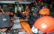 FOTO: Banjir Bali Renggut 16 Nyawa, Tim SAR Terus Cari Korban Hilang