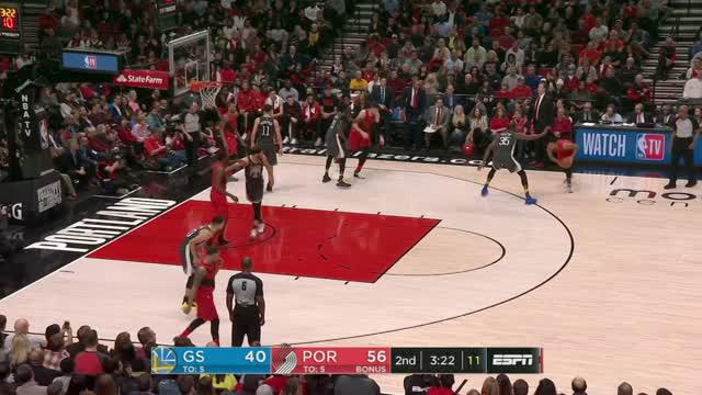 Berita video game recap NBA 2017-2018 antara Portland Trail Blazers melawan Golden State Warriors dengan skor 123-117.