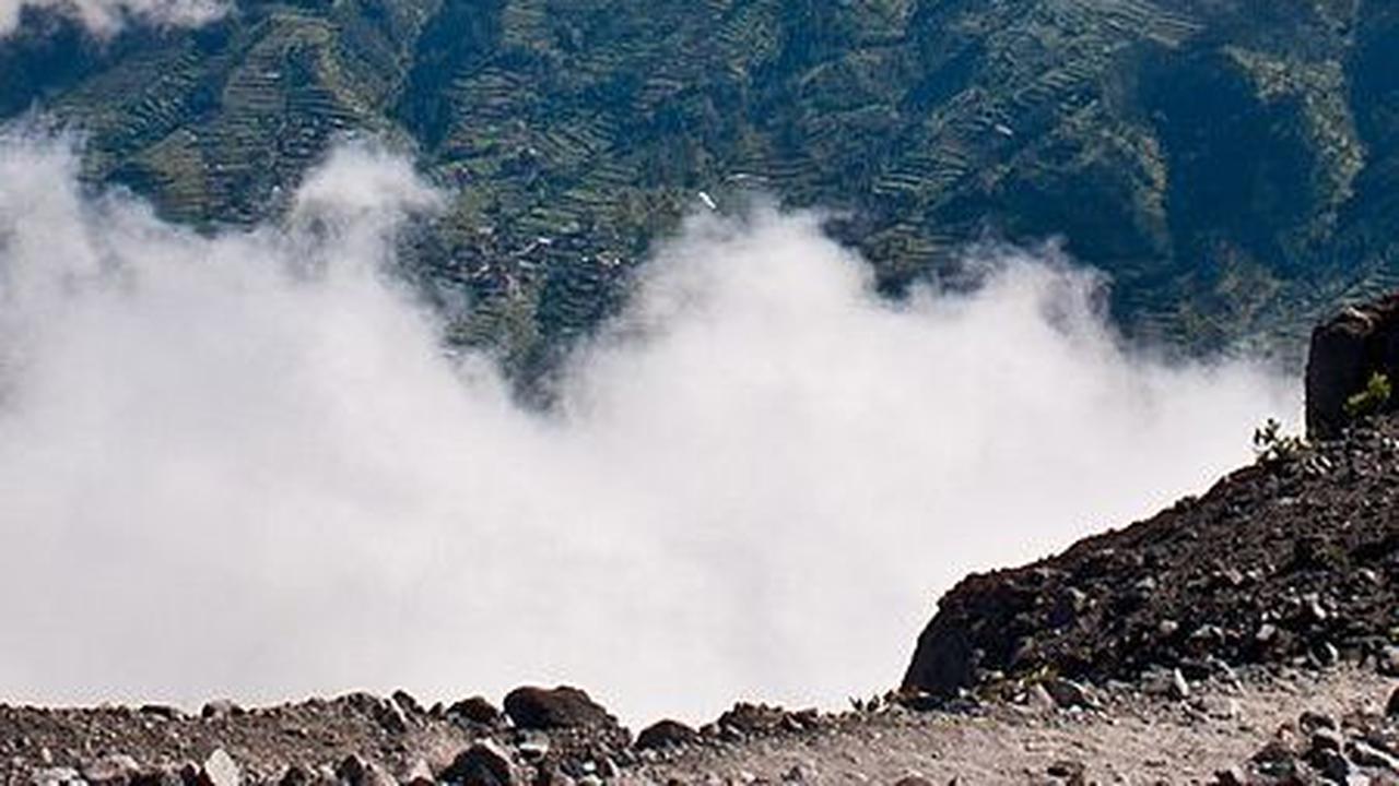 5. Pasar Setan Gunung Merbabu