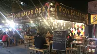 Kedai Roti Bakar Oke, tempat nongkrong andalan anak muda Bekasi yang menyajikan roti bakar aneka rasa. (Liputan6.com/Mariany)
