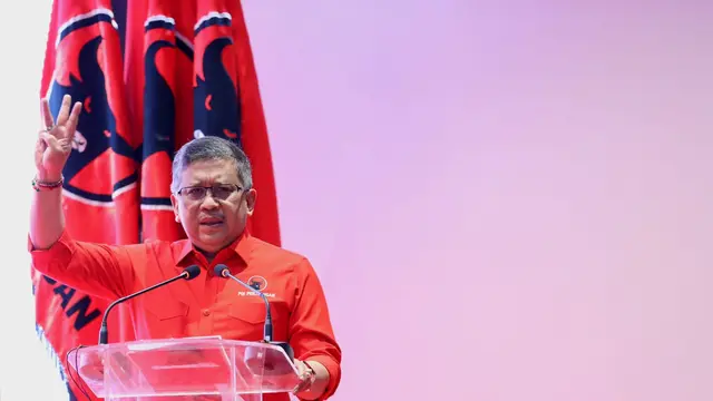 Sekretaris Jenderal DPP PDI Perjuangan (PDIP) Hasto Kristiyanto membuka rapat kerja daerah (Rakerda) IV DPD PDIP Provinsi Lampung, yang dilaksanakan di Kota Bandar Lampung, pada Kamis (10/8/2023).