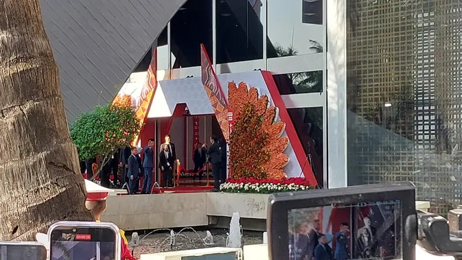 Jelang Pidato Prabowo, Jokowi Hadir di Parlemen Indonesia.