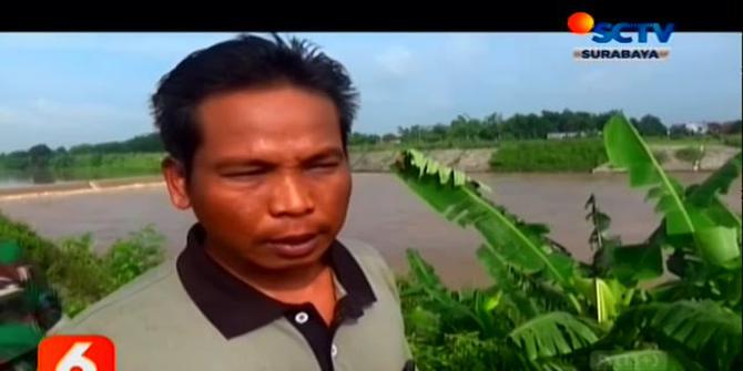 VIDEO: Perahu Penyeberangan Terbalik di Jombang Akibat Mati Mesin