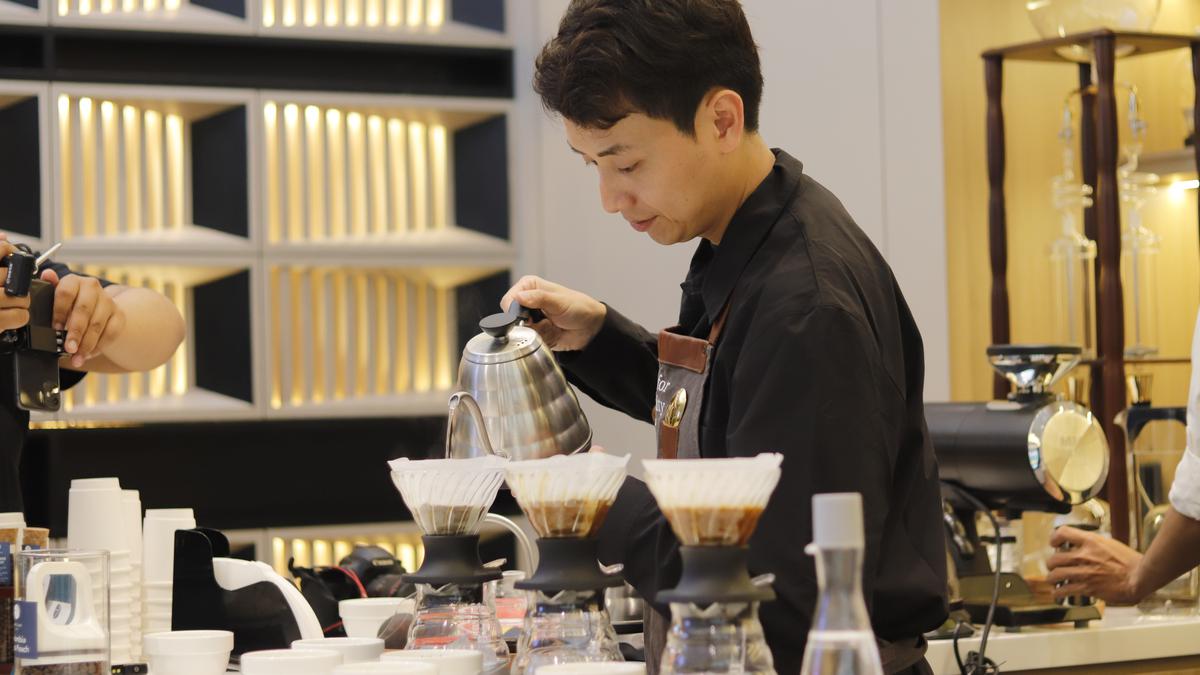 Menyesap Secangkir Kopi di Kafe Pengusung Konsep Slow Coffee ala Jepang Berita Viral Hari Ini Jumat 20 September 2024