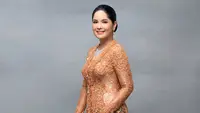 Annisa Pohan: Perjalanan Inspiratif dari Dunia Hiburan hingga Istri Pejabat dan Kini Ibu Dua Anak