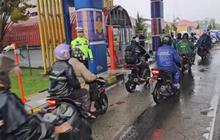 Jalan Ahmad Yani Banjir, Polisi Buka Jalur di Tol Wiyoto Wiyono buat Pemotor
