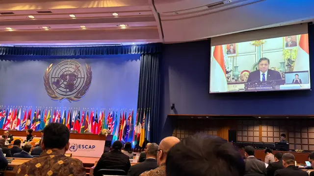 Menko Perekonomian Airlangga Hartarto saat ikuti rangkaian The 80th session of the Economic and Social Commission for Asia and the Pacific, Selasa (23//4/2024). (Foto: Kemenko Perekonomian)
