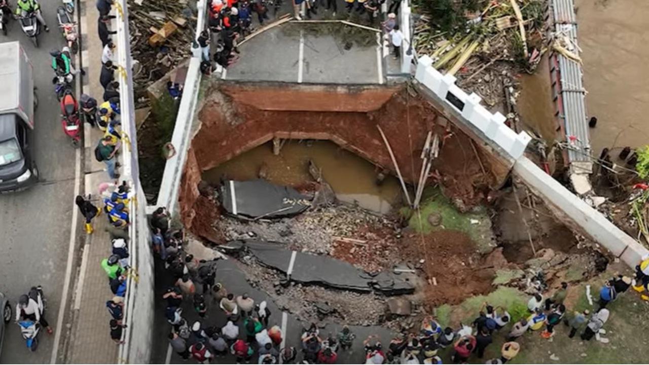 BNPB Buka Peluang Relokasi Tempat Tinggal Warga Korban Banjir di Pondok Gede Permai
