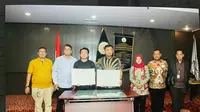 Penandatangan nota kesepahaman APKASI dengan CEO Eventori Vikri  Adriansyah di kantor sekretariat APKASI di Jakarta (30/5).
