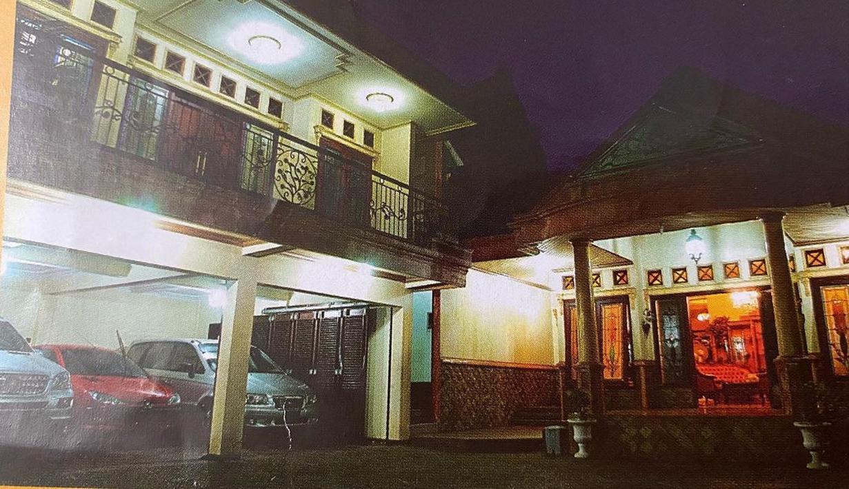 10 Potret Rumah Mewah Inul Daratista di Kampung Halaman 
