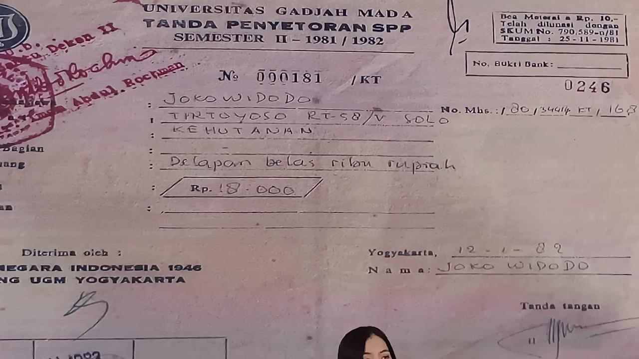 Bareskrim perlihatkan ijazah Jokowi