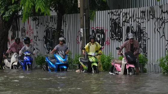 Banjir Bangkok Paksa Ribuan Warga Mengungsi, Maskapai Longgarkan Aturan Tiket