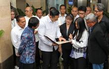 Pesan Tegas Menteri AHY Serahkan Sertifikat Tanah ke Artis Nirina, Mafia Tanah Jangan Macam-macam!
