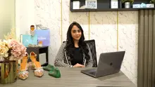 Affania Fariza Balqis, pemilik VAIA, brand lokal yang melahirkan produk-produk sepatu favorit bagi wanita Indonesia.