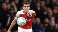 1. Papastathopoulos - Bek Arsenal ini memiliki nama lengkap Sokratis Papastathopoulos cukup sulit dan panjang bila dituliskan di jersey. Alhasil, nama Sokratis dipilih sebagai nama untuk bagian punggung jersey Papastathopoulos. (AFP/Ben Stansall)