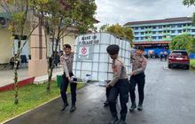 Polres Tapanuli Tengah Salurkan Bantuan Air Bersih, Atasi Krisis Pasca-Bencana