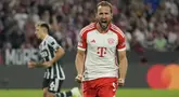 Tak banyak memang jumlah pemain Inggris yang berlaga di Bundesliga Liga Jerman sejak lebih dari empat dekade lalu. Dari jumlah yang segelintir tersebut, terdapat 4 pemain asal Inggris yang mampu mencetak hattrick di Bundesliga bersama klub yang dibelanya. Siapa saja? Simak daftar lengkapnya berikut ini. (AP Photo/Matthias Schrader)