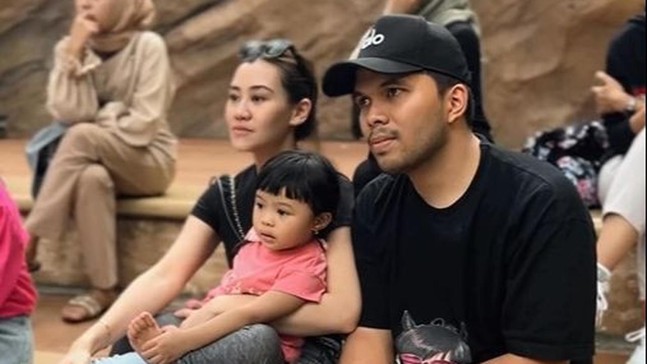 Tak sedikit yang menyampaikan doa buat Thariq dan Aaliyah.