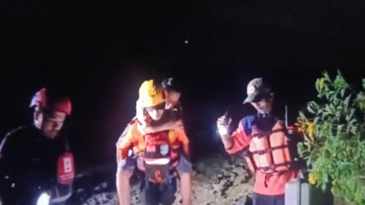 Waspada! Banjir Agam Paksa Ratusan Warga Mengungsi, Puluhan Terjebak