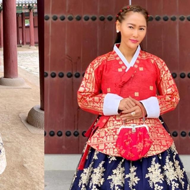 Artis Korea  Memakai Hanbok  aulesco